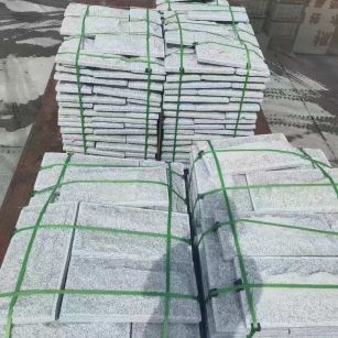 茂名 芝麻白蘑菇石装车出货