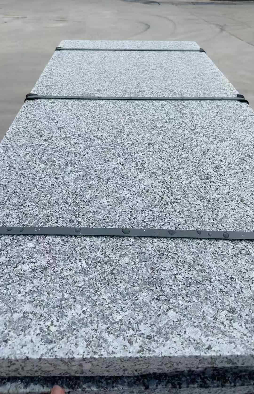 茂名 芝麻黑火烧面毛板，条板，半成品