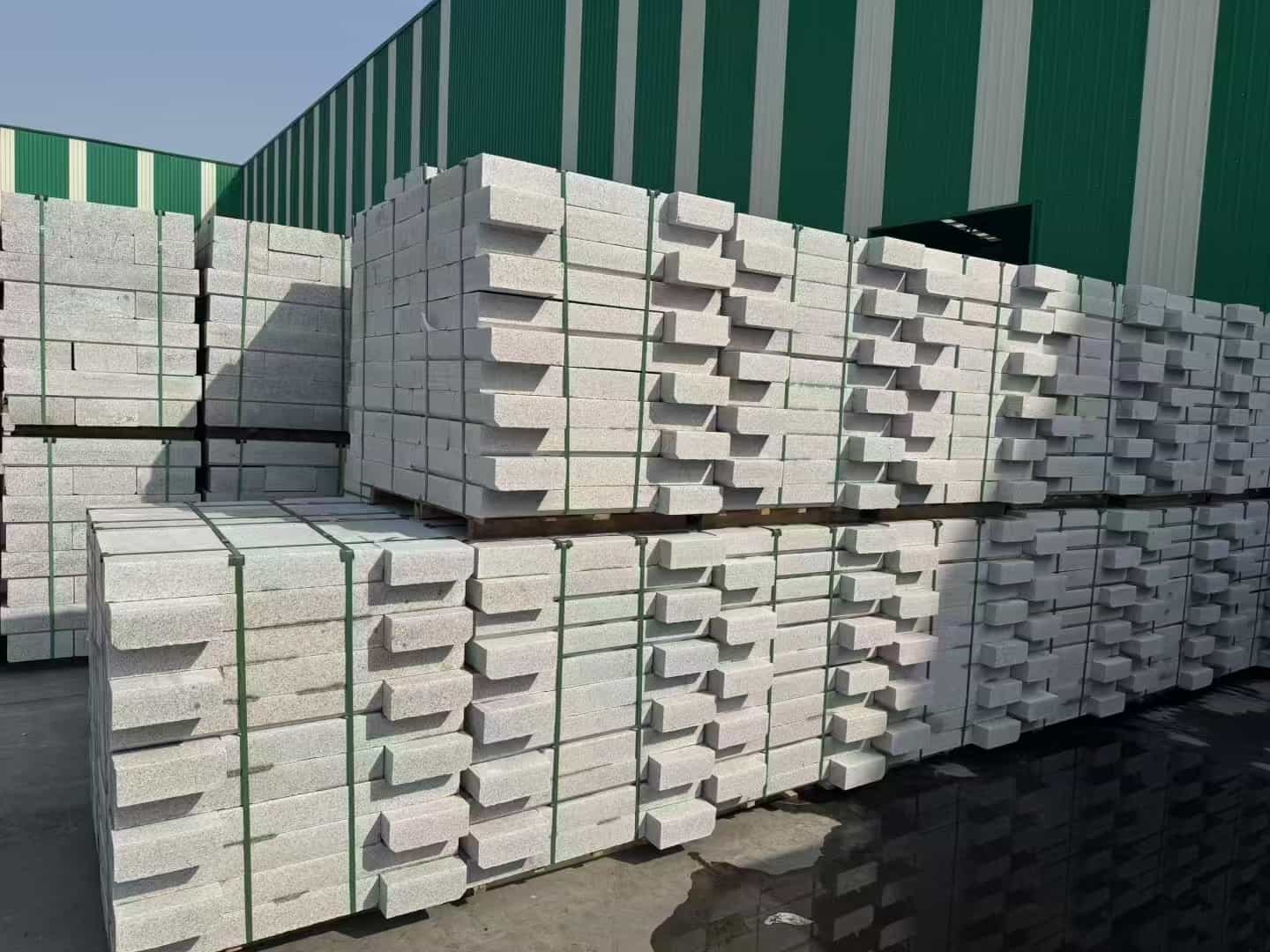 茂名芝麻白路沿石