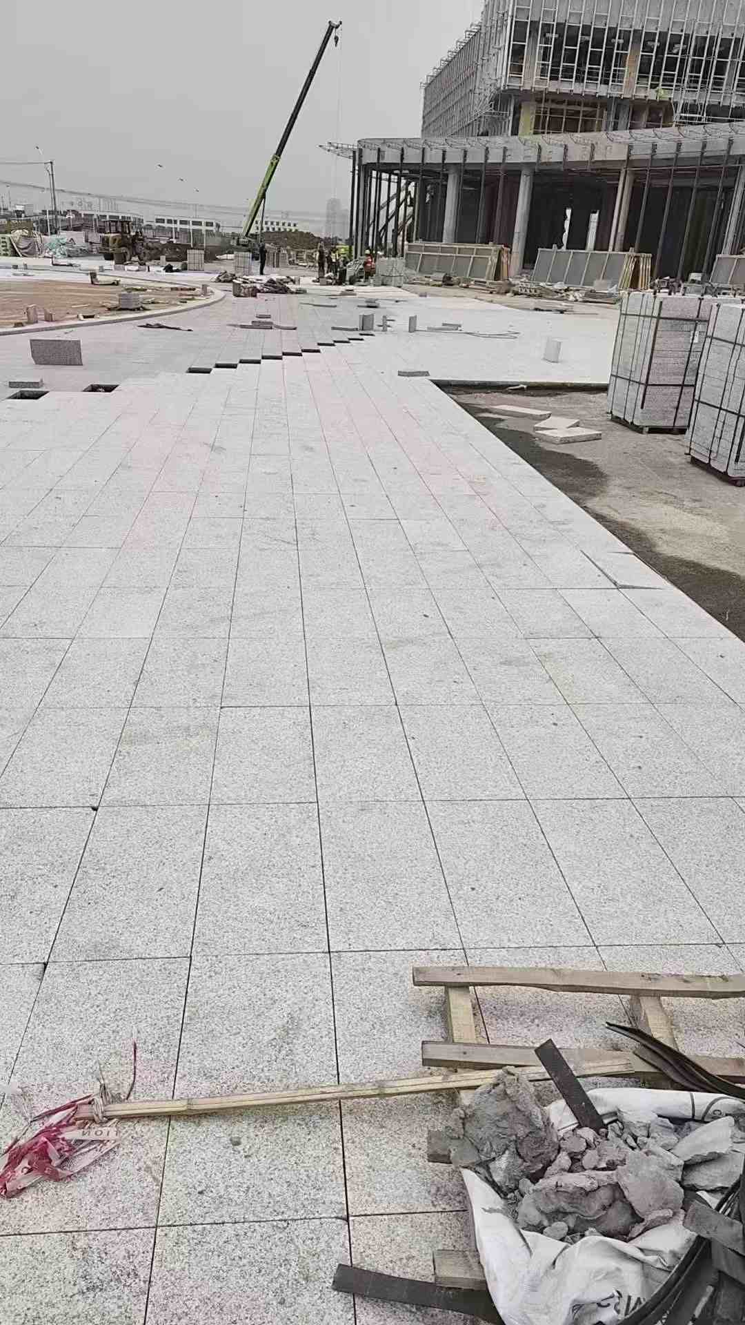 茂名芝麻白地铺案例