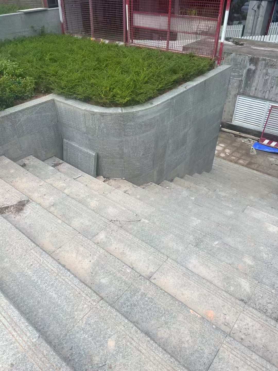 茂名 芝麻黑火烧面铺装案例