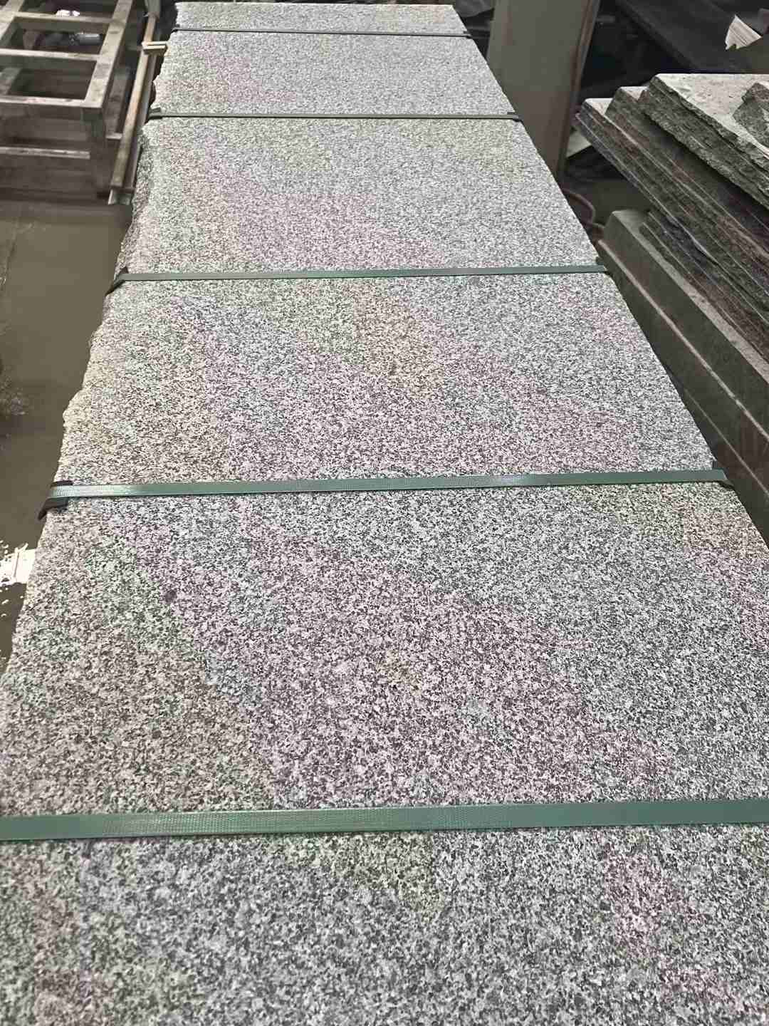 茂名 芝麻黑火烧面