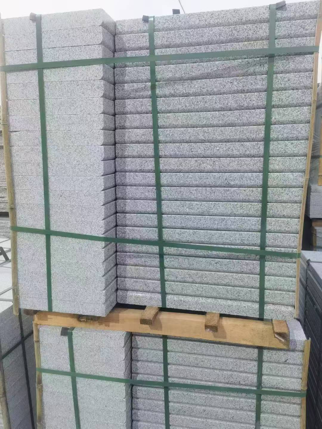 茂名 5公分芝麻白，倒斜角，室外楼梯踏步