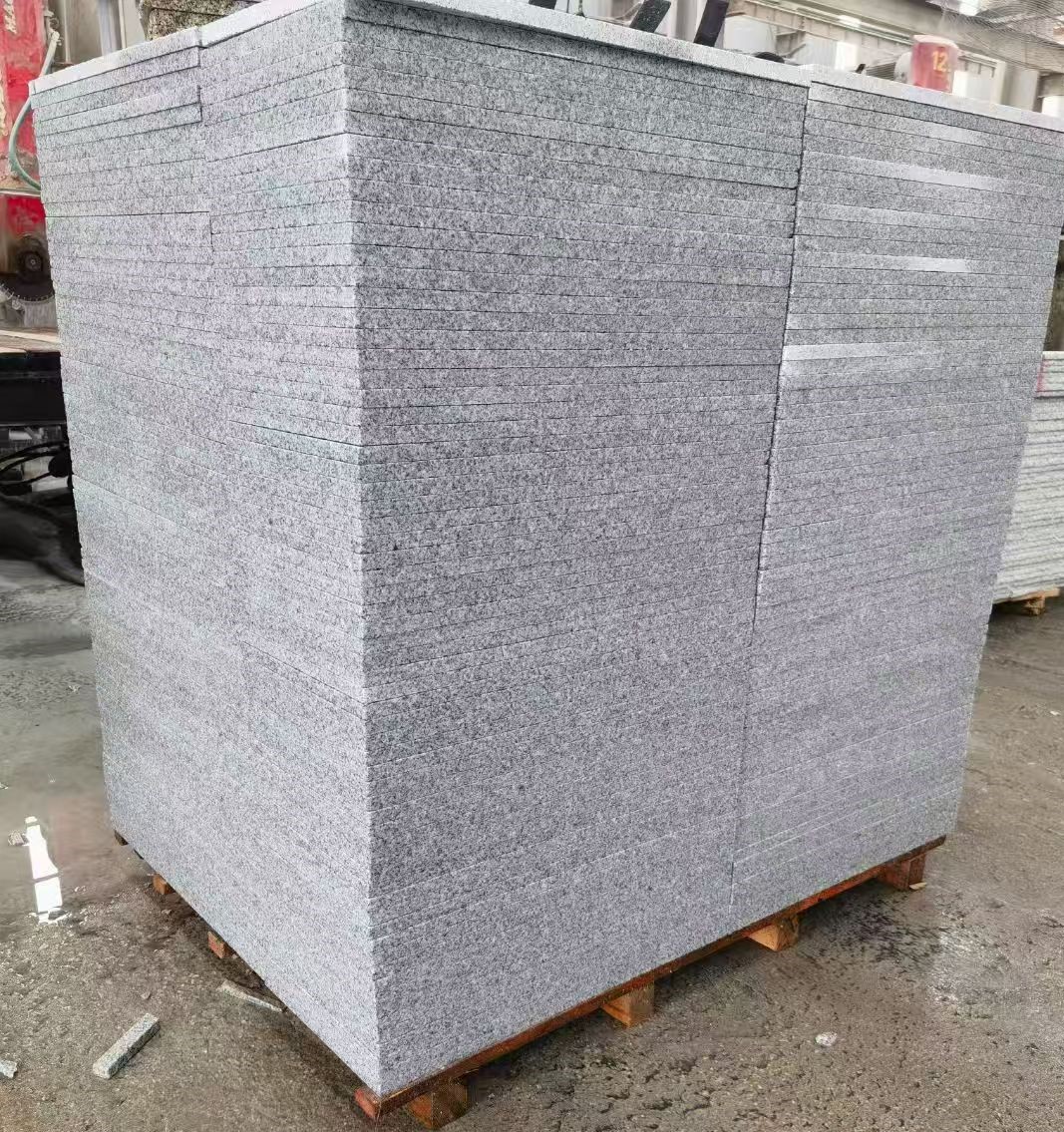 茂名 火烧面地铺石，街道广场园林市政工程板，1.8~5.0厚均有现货