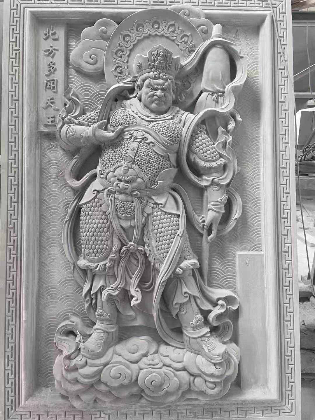 茂名 芝麻灰花岗岩人物雕刻——多闻天王